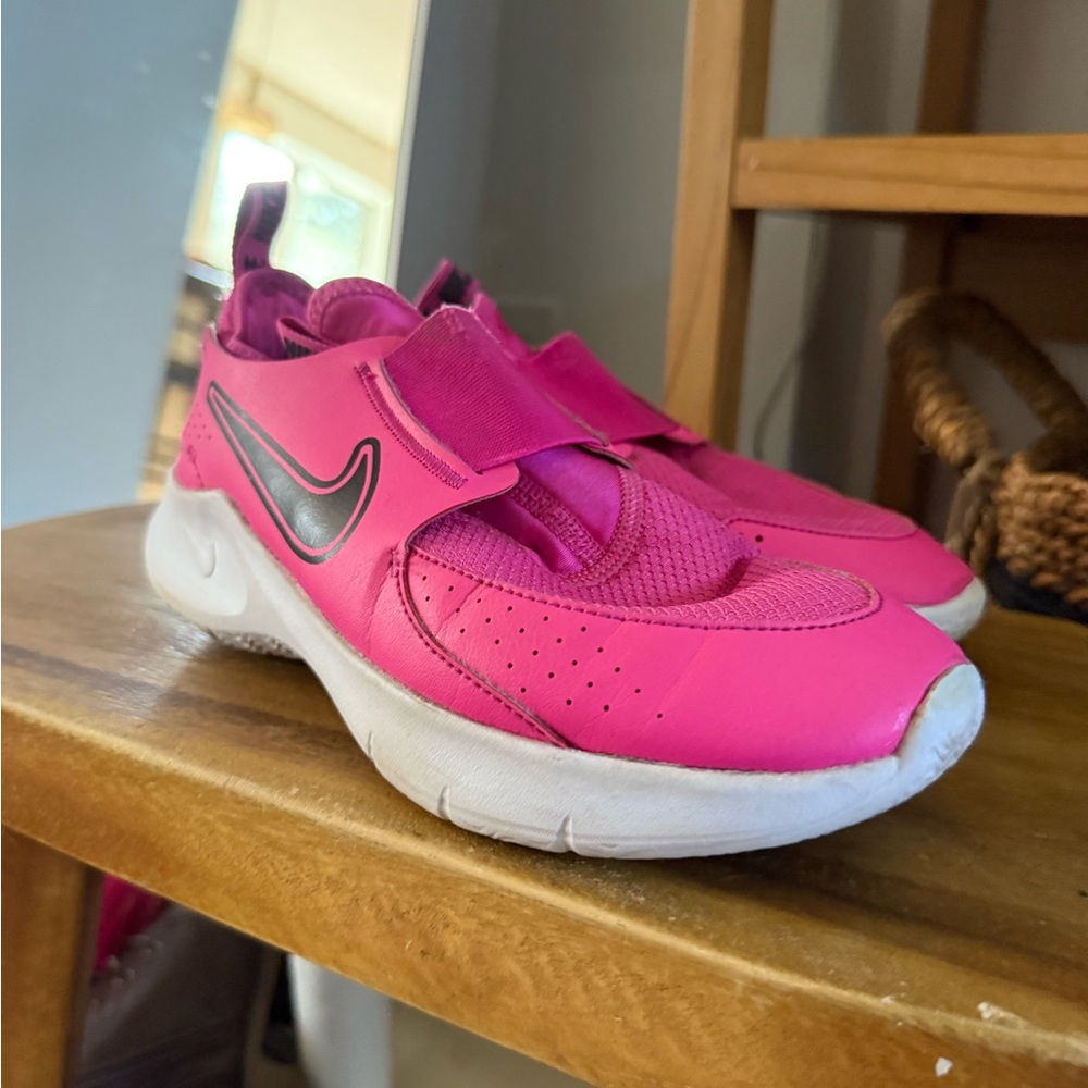 Nike Kids Fuchsia Slip-On Sneakers